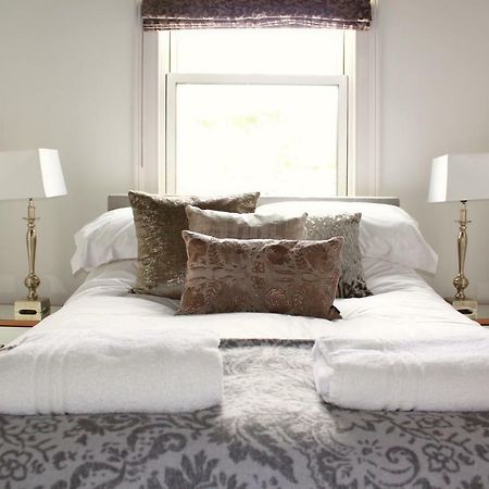 Central Bath House Group Accommodation 외부 사진
