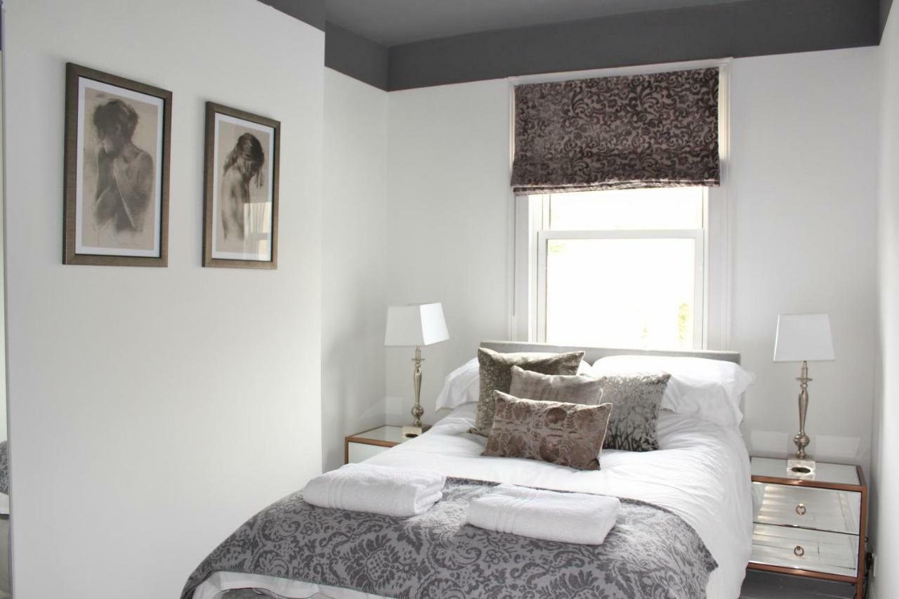 Central Bath House Group Accommodation 외부 사진